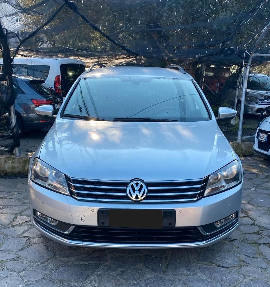 Volkswagen Passat 2.0 TDI DSG Highline BlueM. Tech.