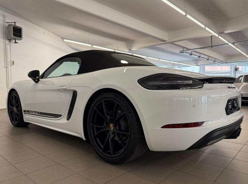 Porsche 718 2.0 Boxster T