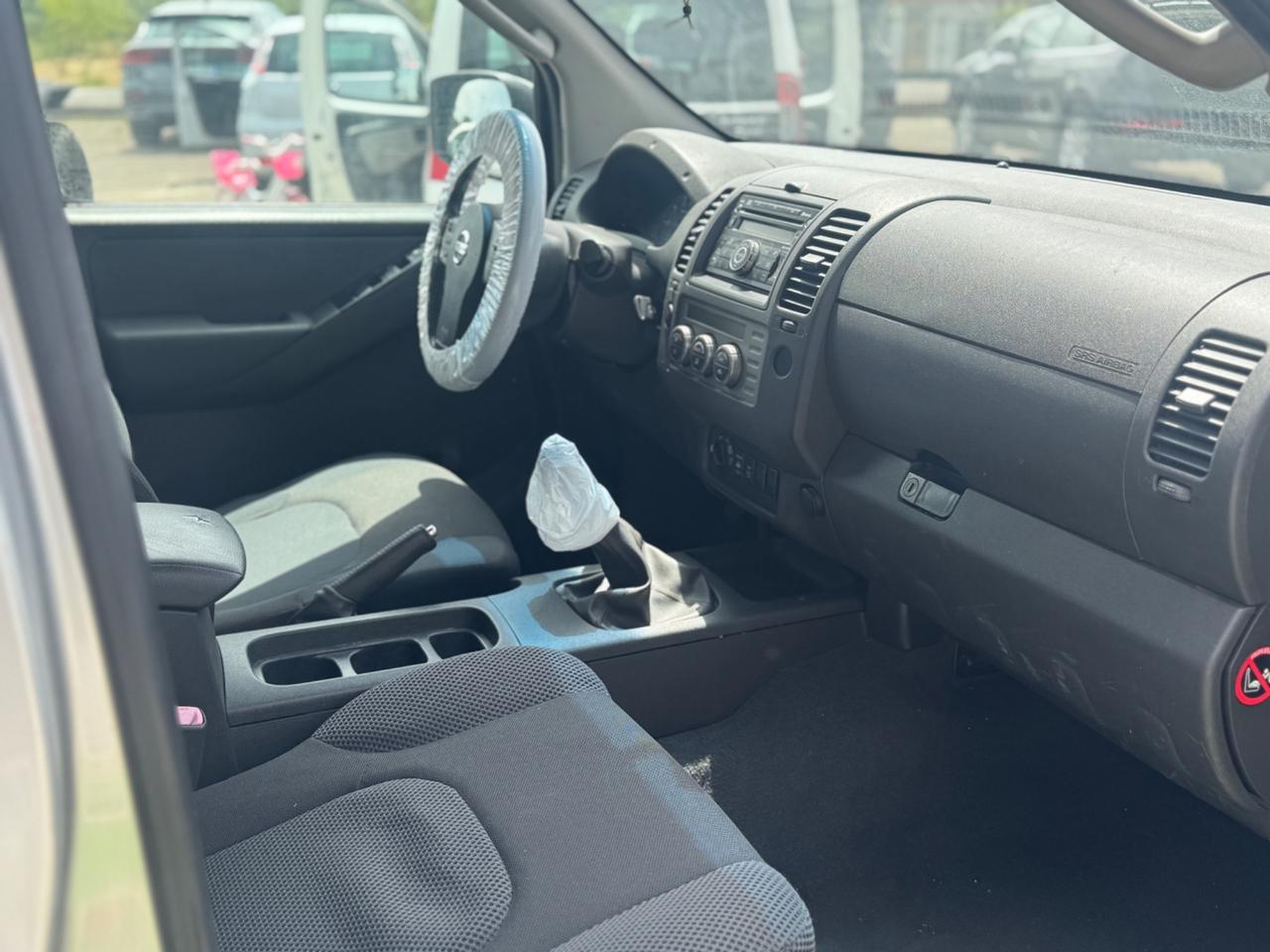 Nissan Navara 2.5 dCi 4 porte Double Cab Platinum