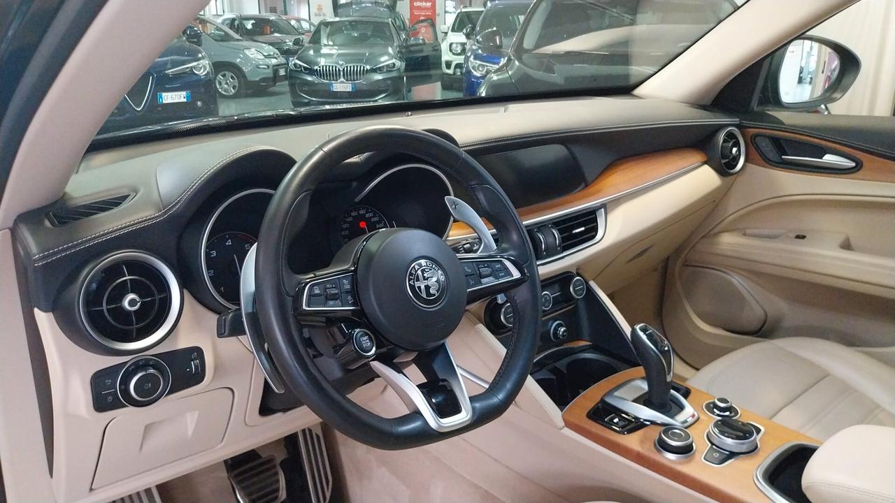 Alfa Romeo Stelvio 2.2 210 CV AT8 Q4 Veloce
