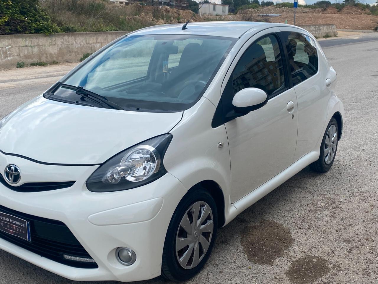 Toyota Aygo 1.0 12V 5 porte automatica/solo 120.000 km