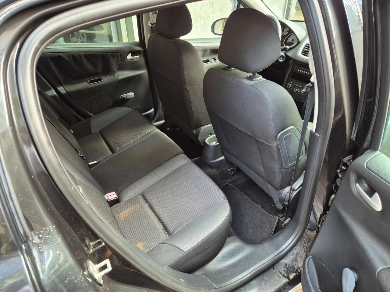 Peugeot 207 1.4 8V 75CV 5p. X Line ECO GPL