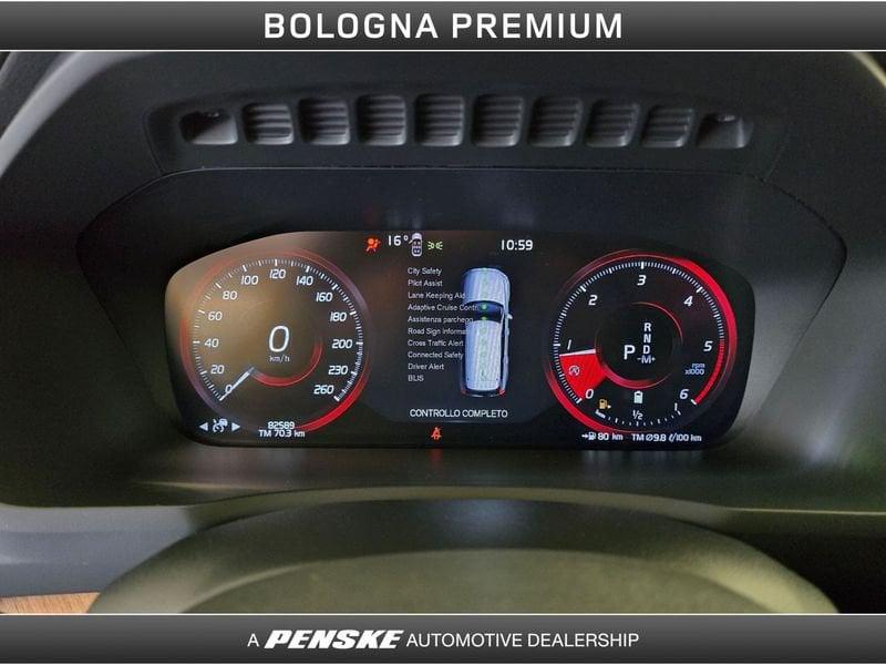 Volvo XC90 B5 (d) AWD Geartronic 7 posti Inscription
