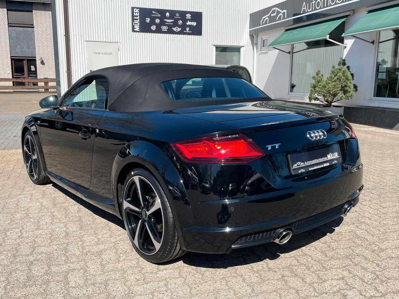 Audi TT Roadster 1.8 TFSI S line