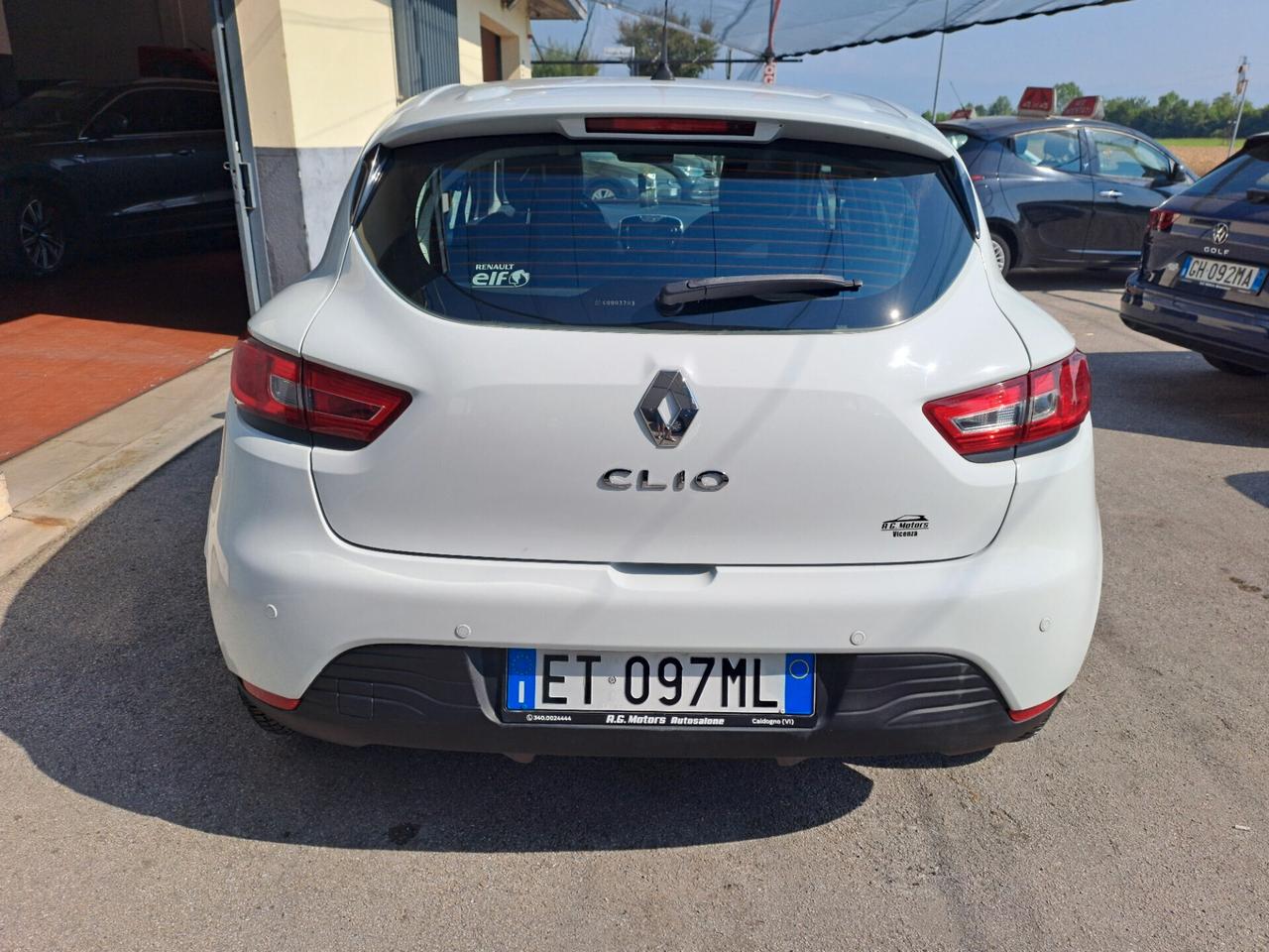 Renault Clio 1.2 75CV 5p OK NEOPATENTATI