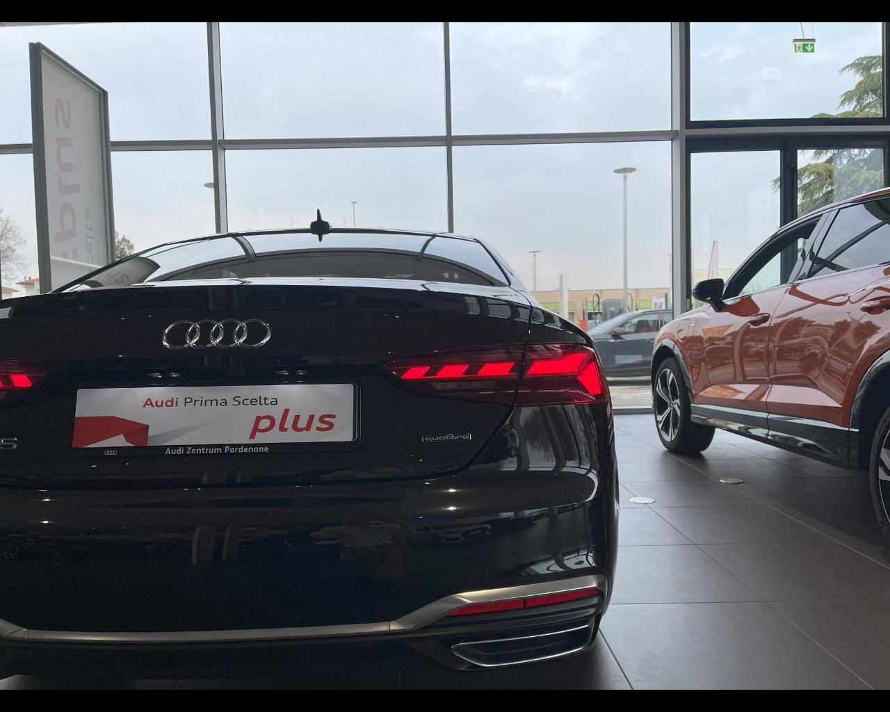 AUDI A5 COUPE' 40 TDI QUATTRO S-TRONIC S-LINE