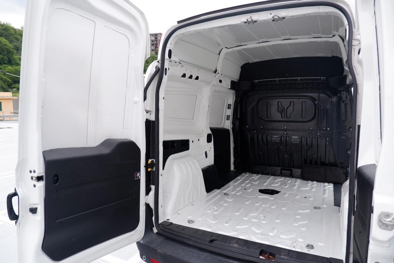 Fiat Doblo Doblò 1.6 MJT 105CV S&S PL-TA Cargo Maxi XL Business
