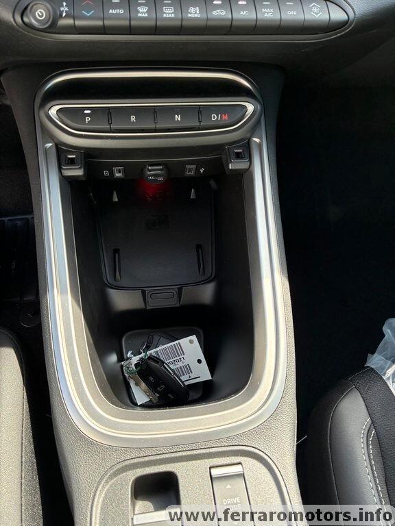 Jeep Avenger 1.2 Turbo 110 CV MHEV Summit bicolor km0