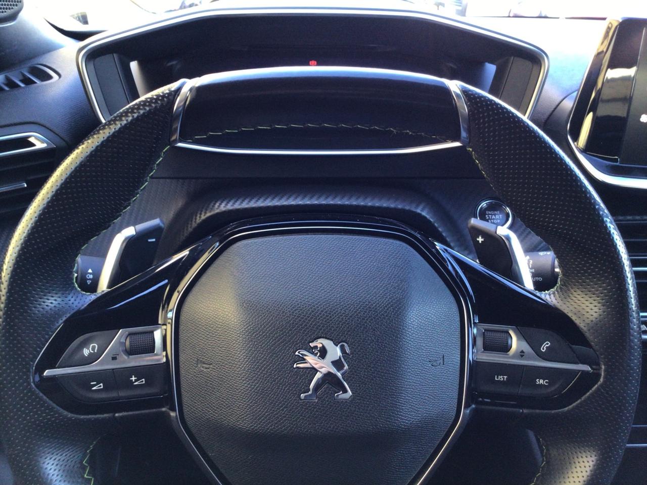 Peugeot 2008 BlueHDi 130 S&S EAT8 GT