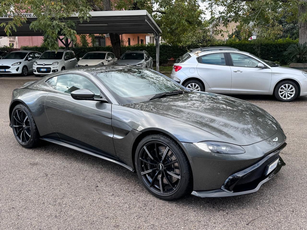 Aston Martin Vantage