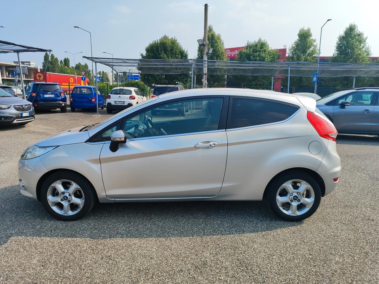 Ford Fiesta Fiesta+ 1.2 60CV 3 porte