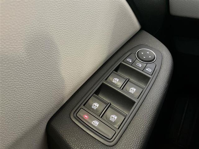 RENAULT Clio 5 Porte 1.6 E-Tech full hybrid 145cv Techno A