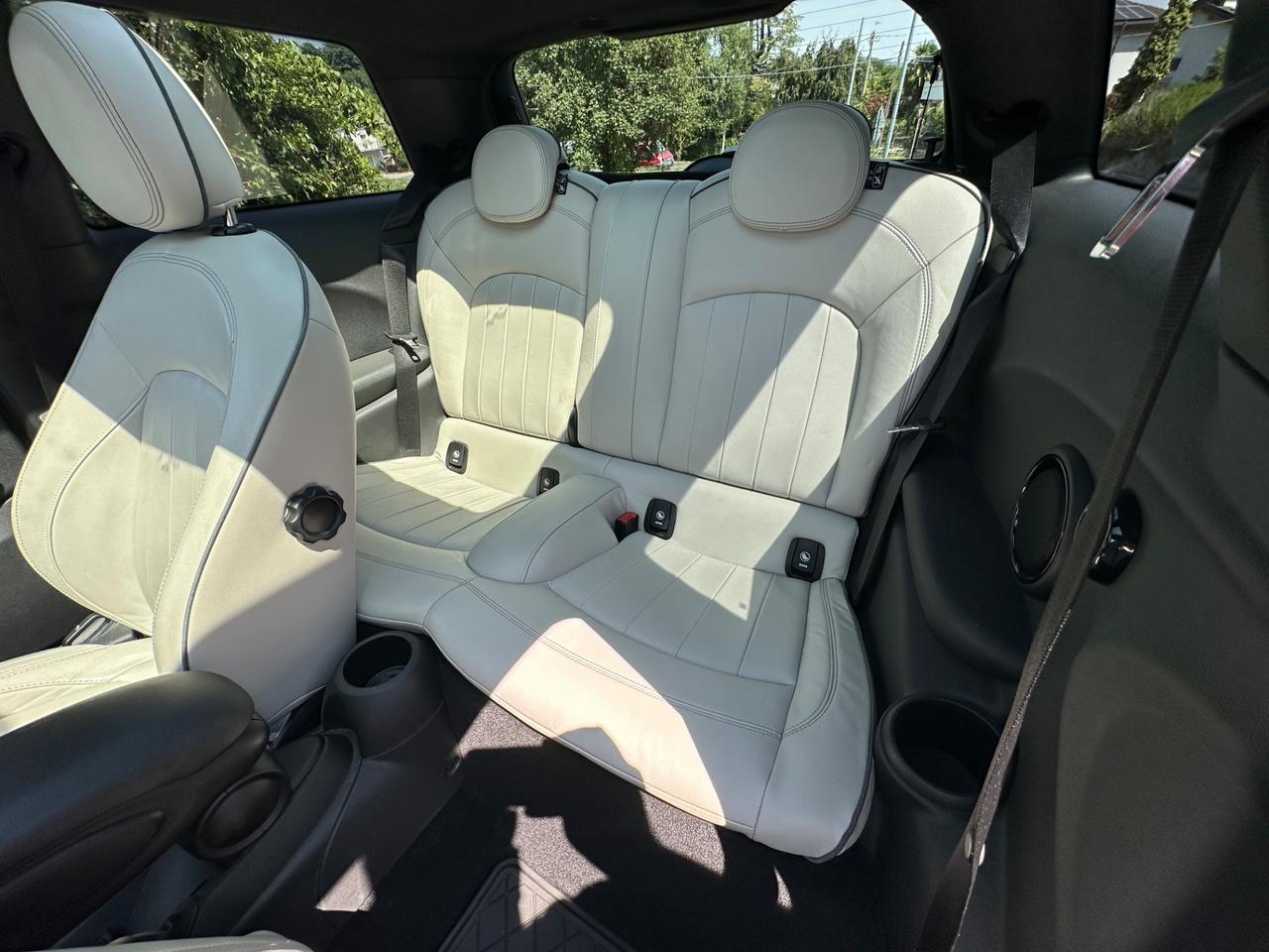 Mini Cooper SD 2.0 170 cv auto - 2017