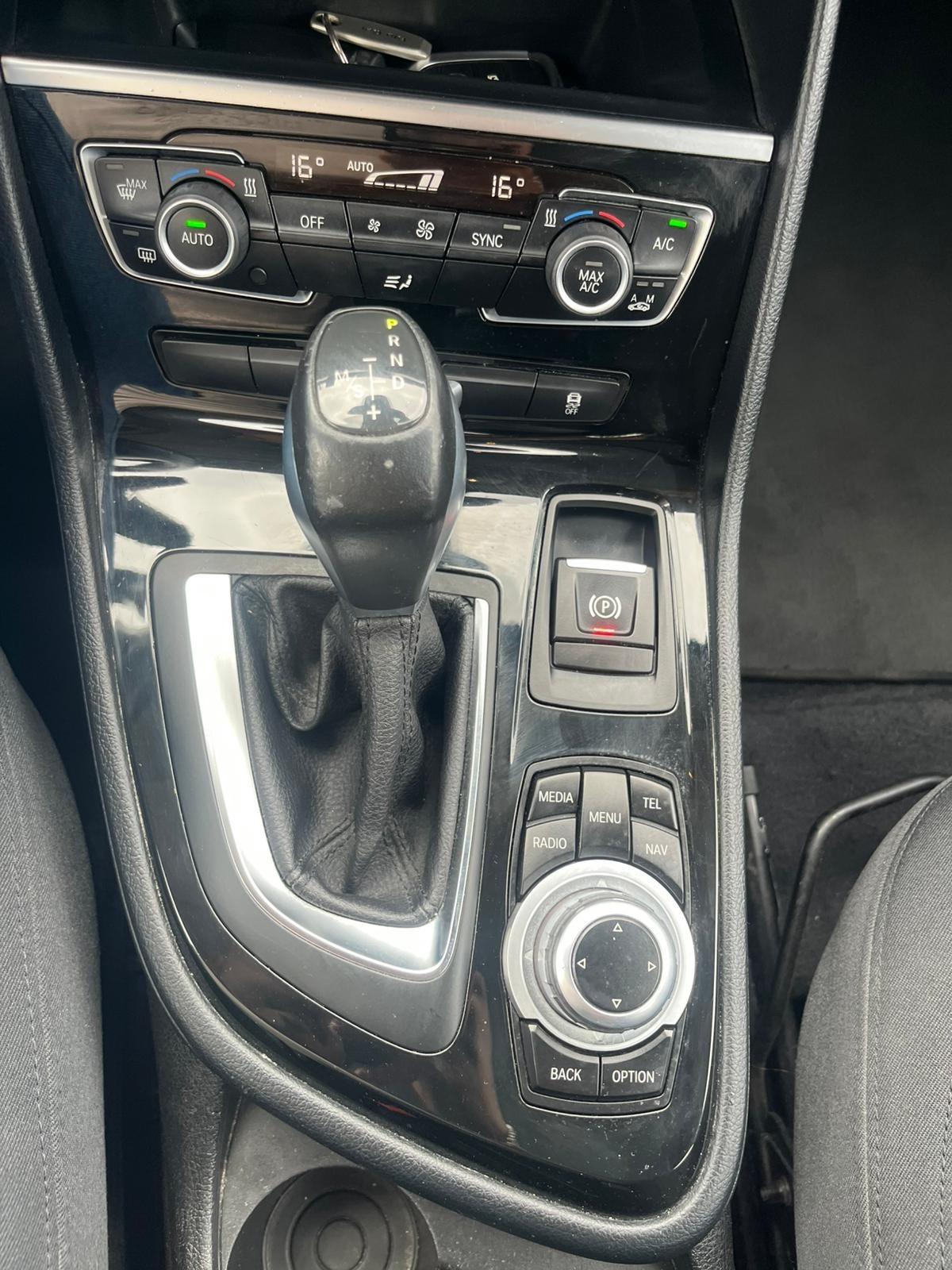 Bmw 218 218d Active Tourer