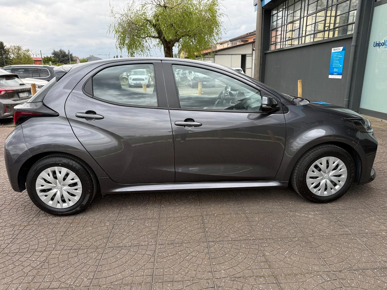 Toyota Yaris 1.5 Hybrid 5 porte Trend