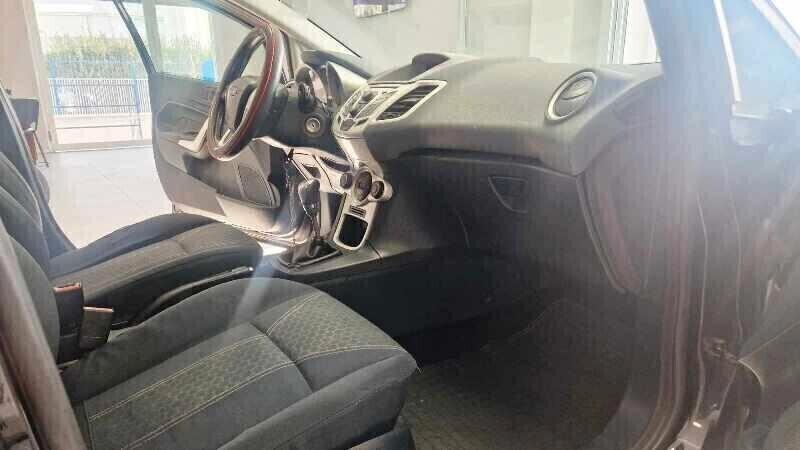Ford Fiesta 1.4 97 CV Titanium GPL