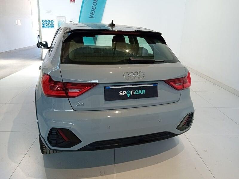 Audi A1 A1 citycarver 30 TFSI S tronic