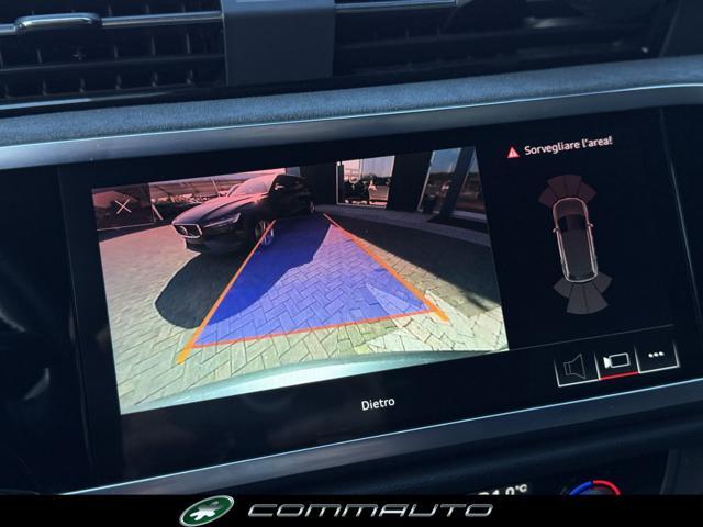 AUDI Q3 40 TFSI quattro S tronic S line edition