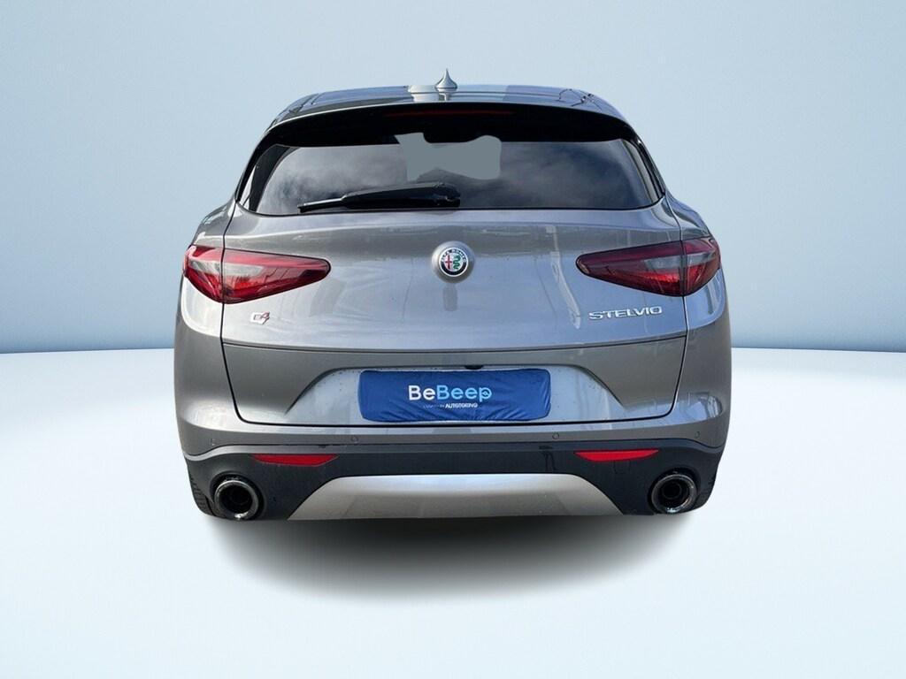 Alfa Romeo Stelvio 2.0 Turbo First Edition Q4 Auto