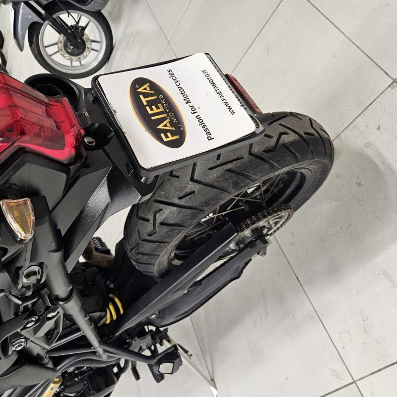 Triumph Tiger 800 XC ABS - 2011
