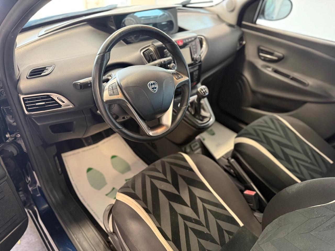 Lancia Ypsilon 1.3 MJT 16V 95 CV 5 porte S&S Platinum