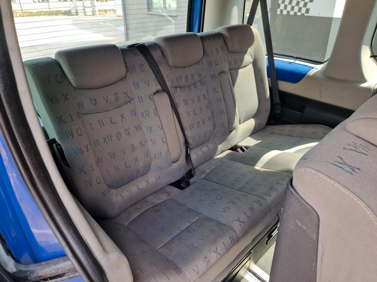 Renault Trafic 2.0 dCi/115 PC-TN Limousine