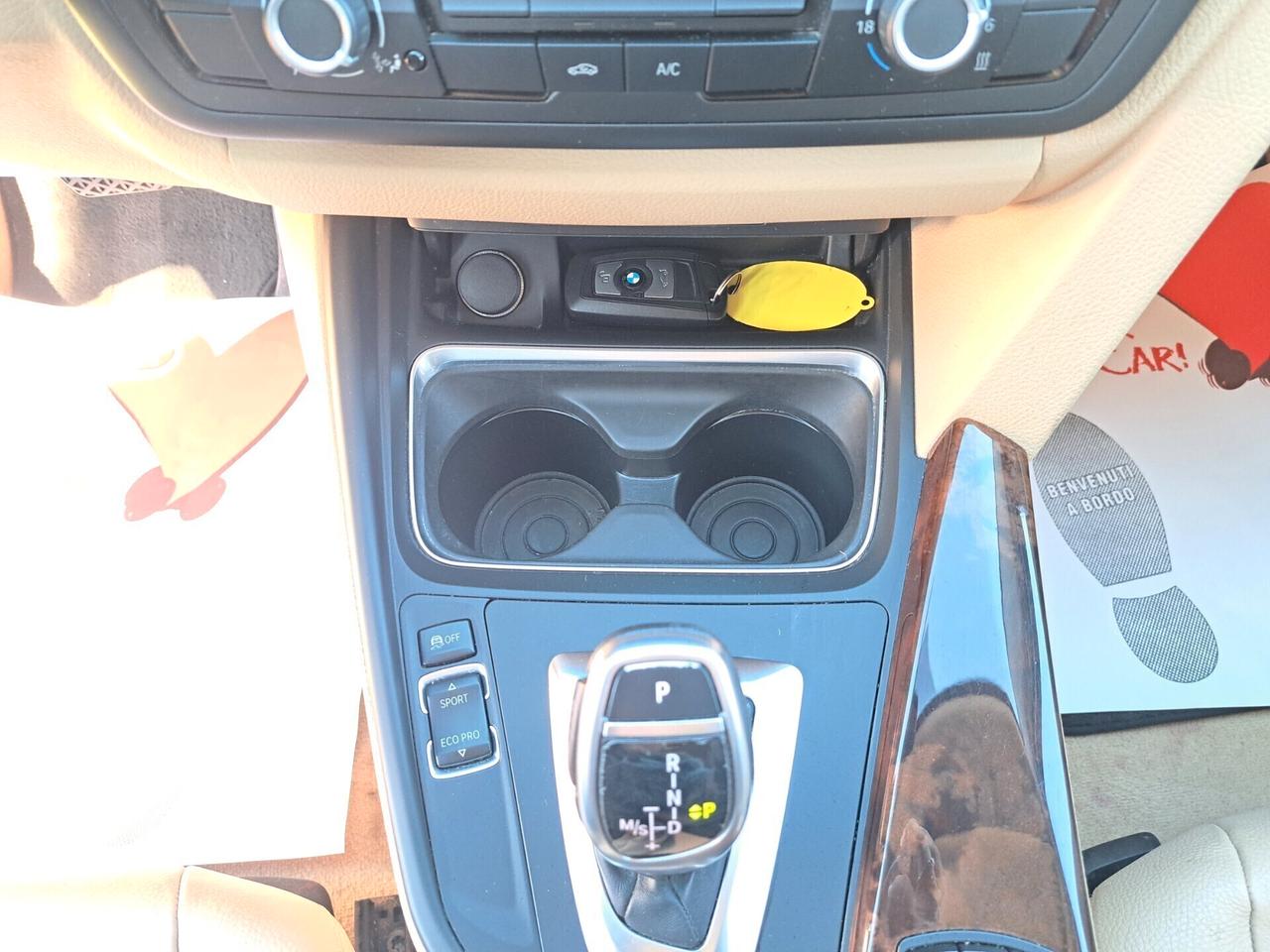 Bmw 330dA Touring Luxury/ AUT