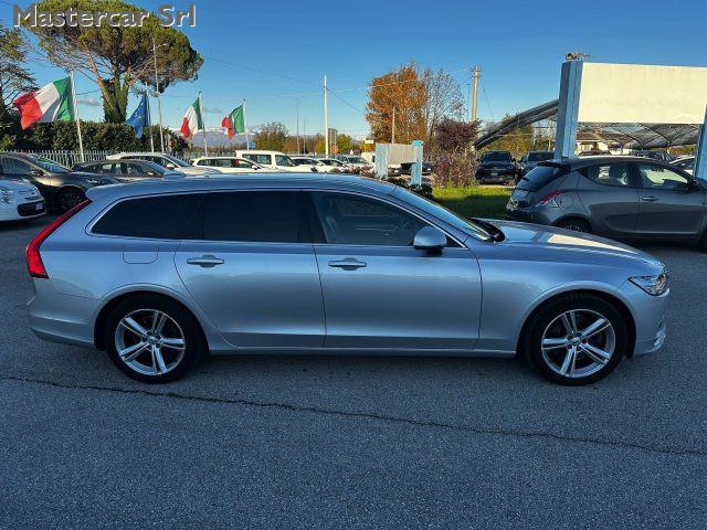 VOLVO V90 V90 2016 2.0 d3 Momentum FP686SV