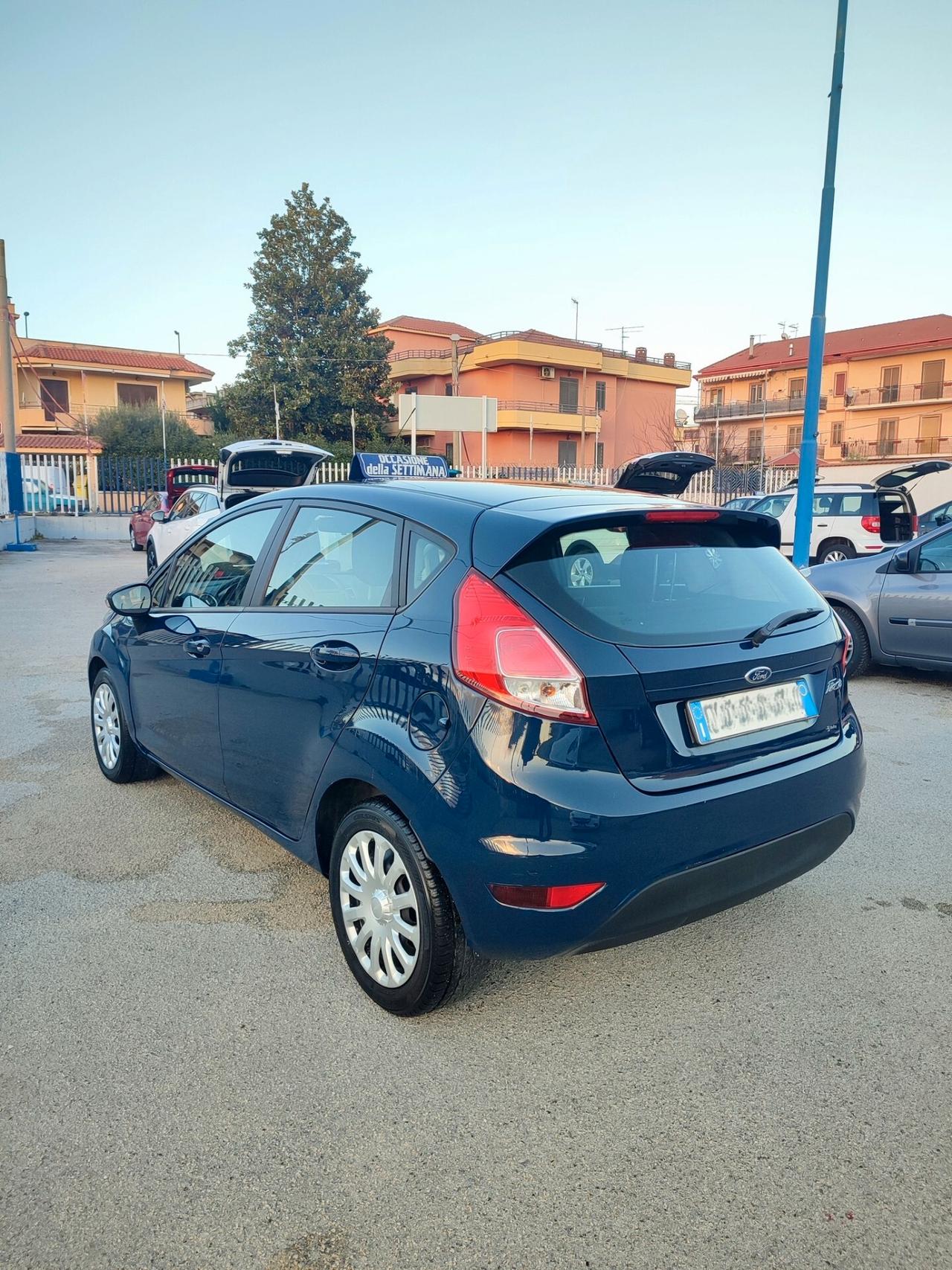 Ford Fiesta 1.5 TDCi 75CV 5 porte Business