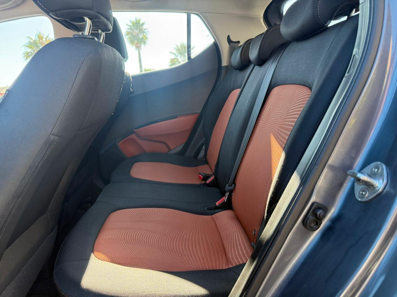 Hyundai i10 1.0 LPGI Econext Login B/GPL