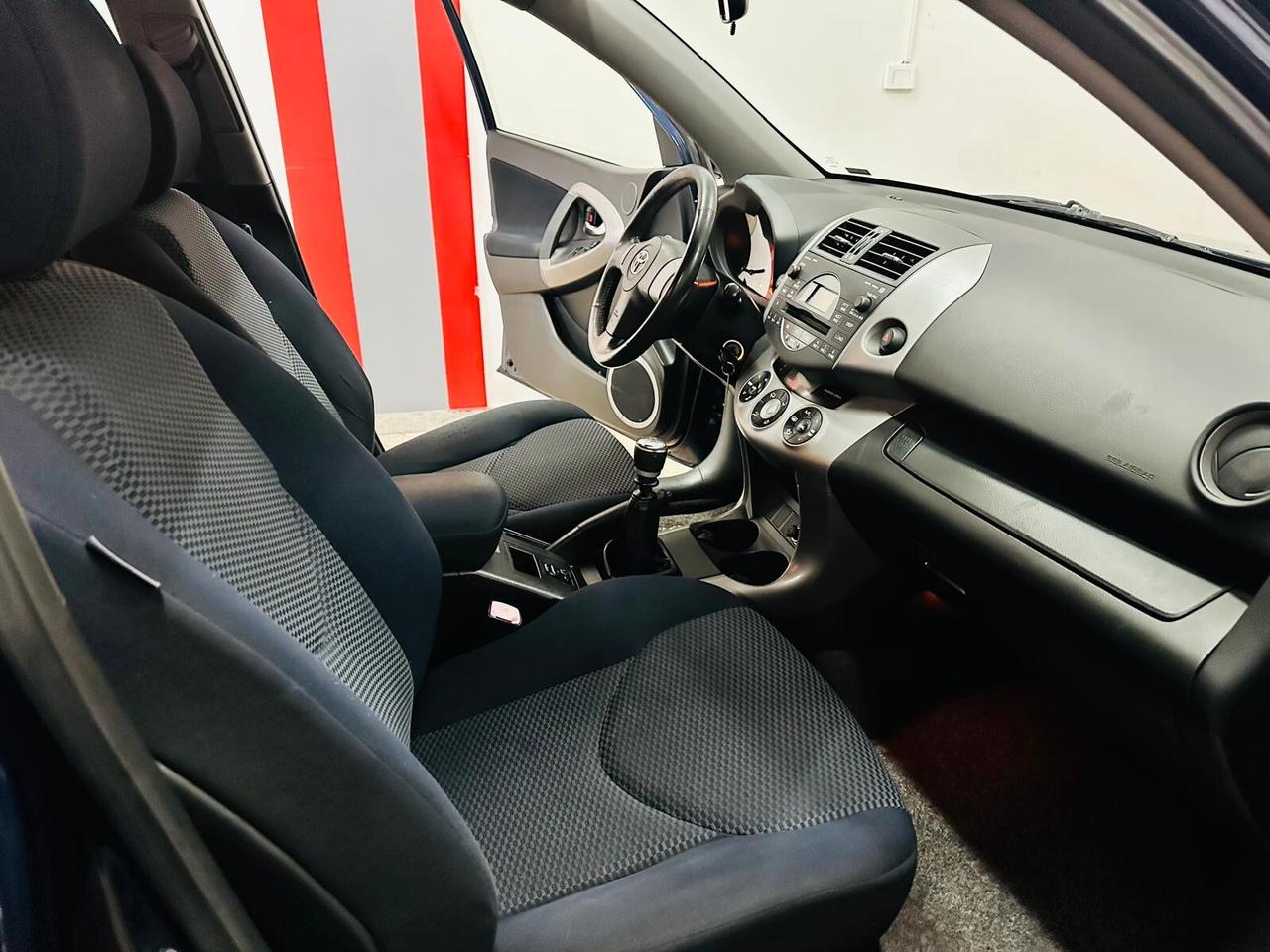 Toyota RAV 4 RAV4 2.2 D-4D 136 CV