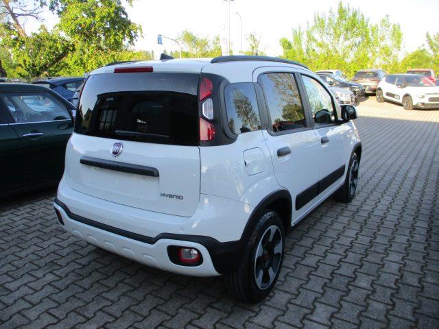 FIAT Panda 1.0 Hybrid Cross CarPlay/Sensori Park