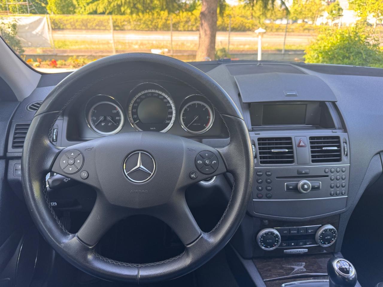 Mercedes-benz C 220 CDI BlueEFFICIENCY Elegance