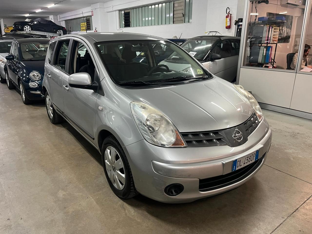 Nissan Note 1.4 tenuta bene