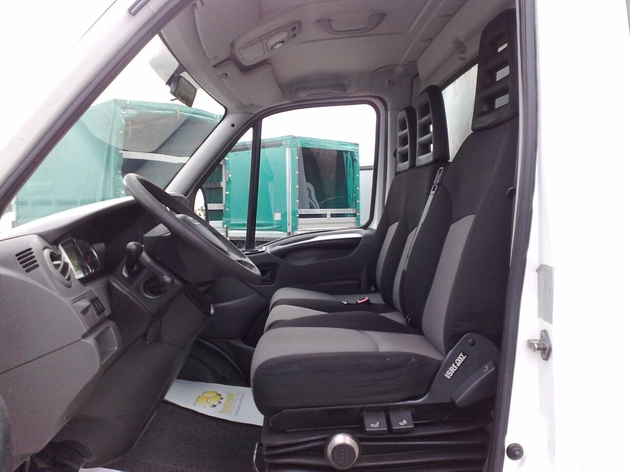 Iveco Daily 35c17 3000cc CENTINATO - 2011