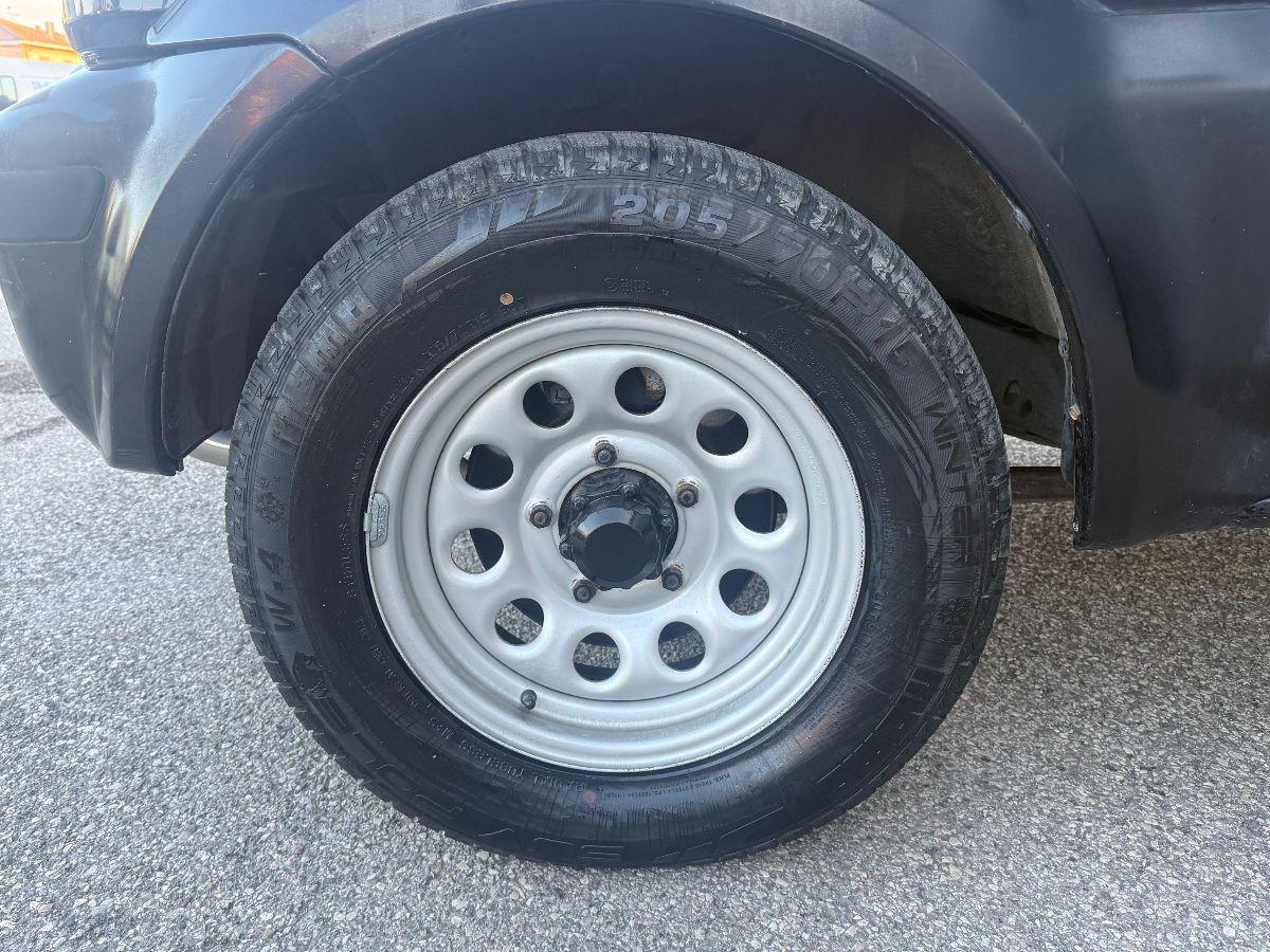 SUZUKI - Jimny - 1.3i 16V 4WD JLX