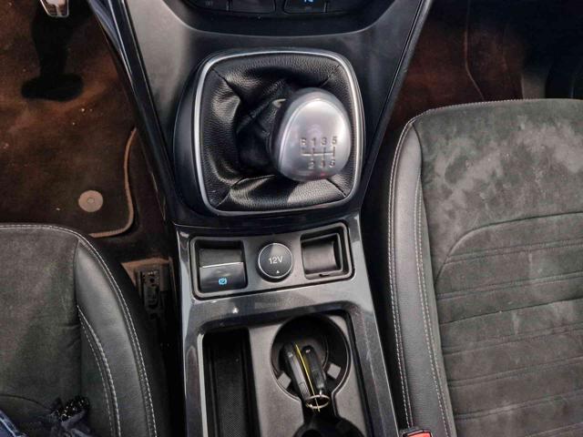 FORD Kuga 1.5 TDCI 120 CV 2WD ST-Line