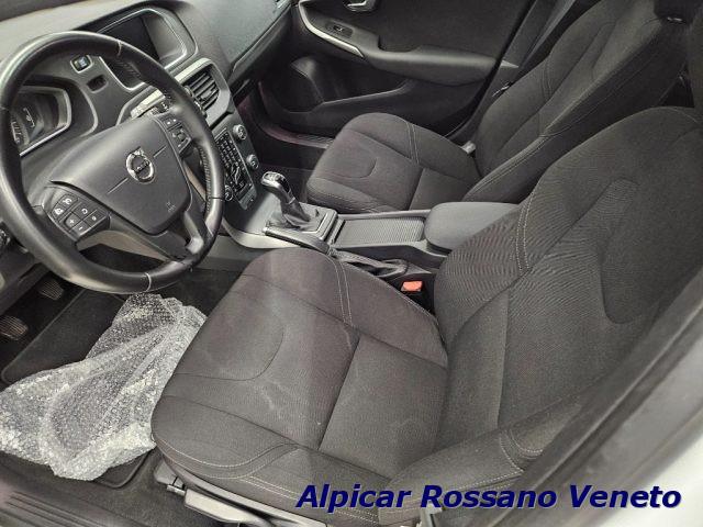 VOLVO V40 D2 Plus geratronic