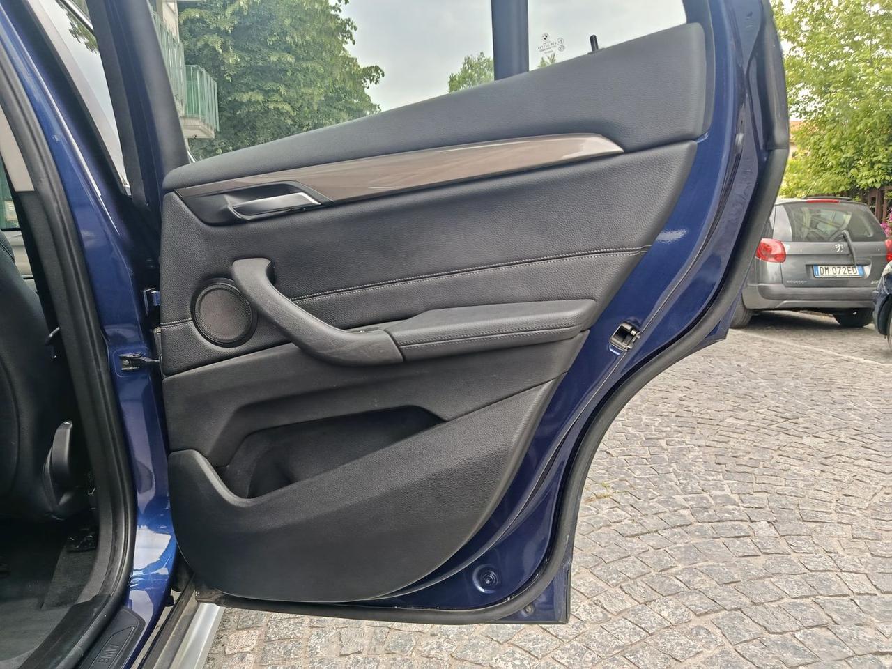 Bmw X1 Sport 18 d #10657