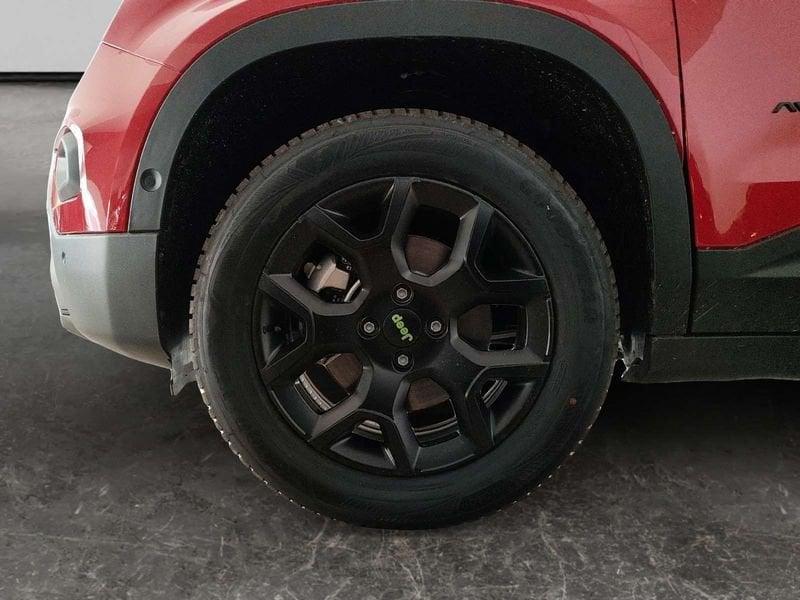 Jeep Avenger 1.2 turbo e-hybrid mhev Overland 4xe 145cv edct6