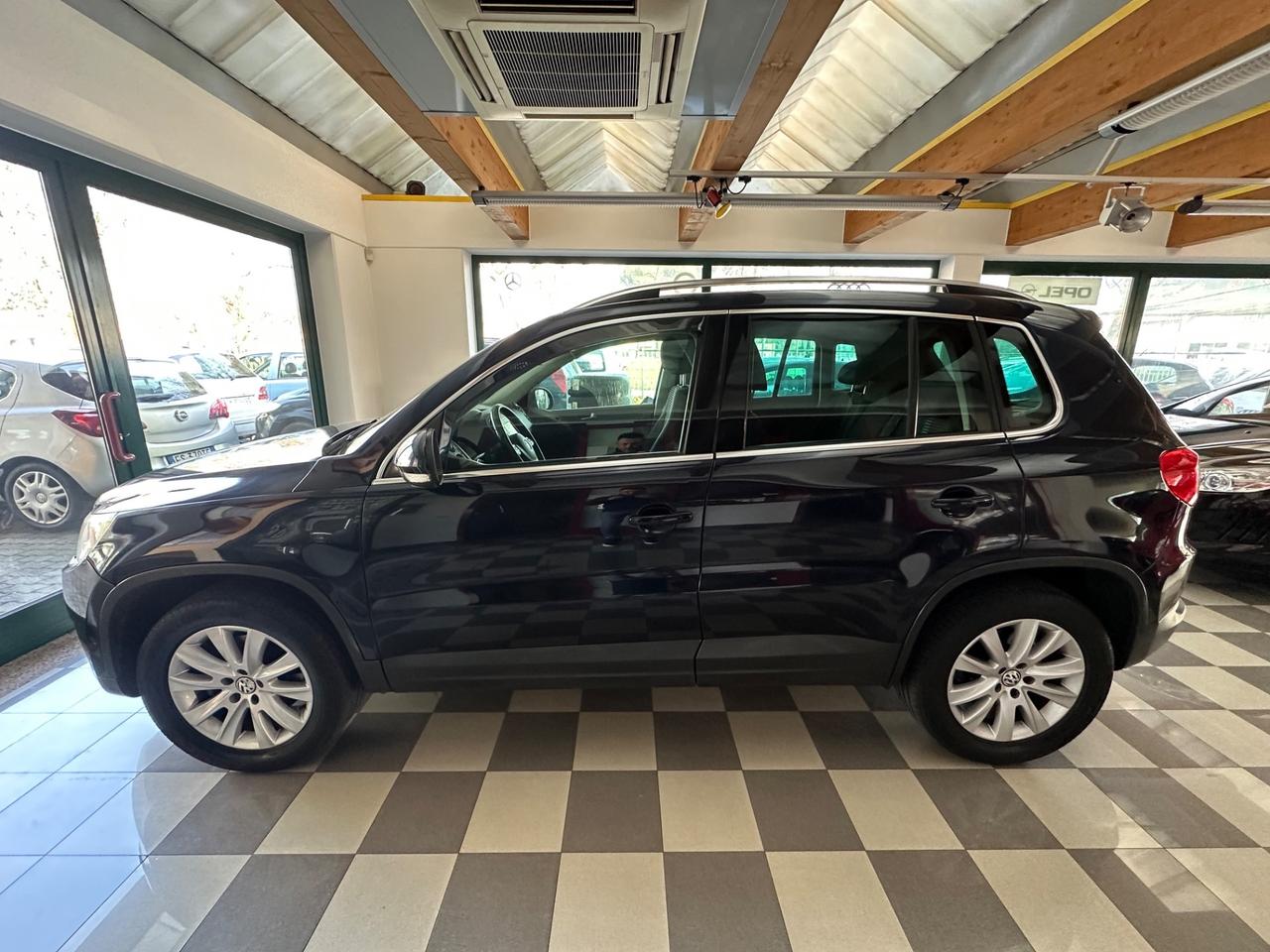 Volkswagen Tiguan 2.0 TDI DPF 4MOTION DSG Sport & Style