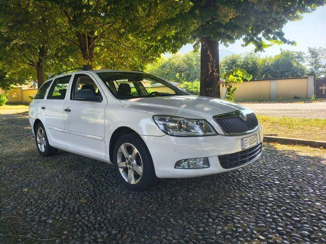 SKODA Octavia 1.6 TDI CR F.AP. Wagon Comfort