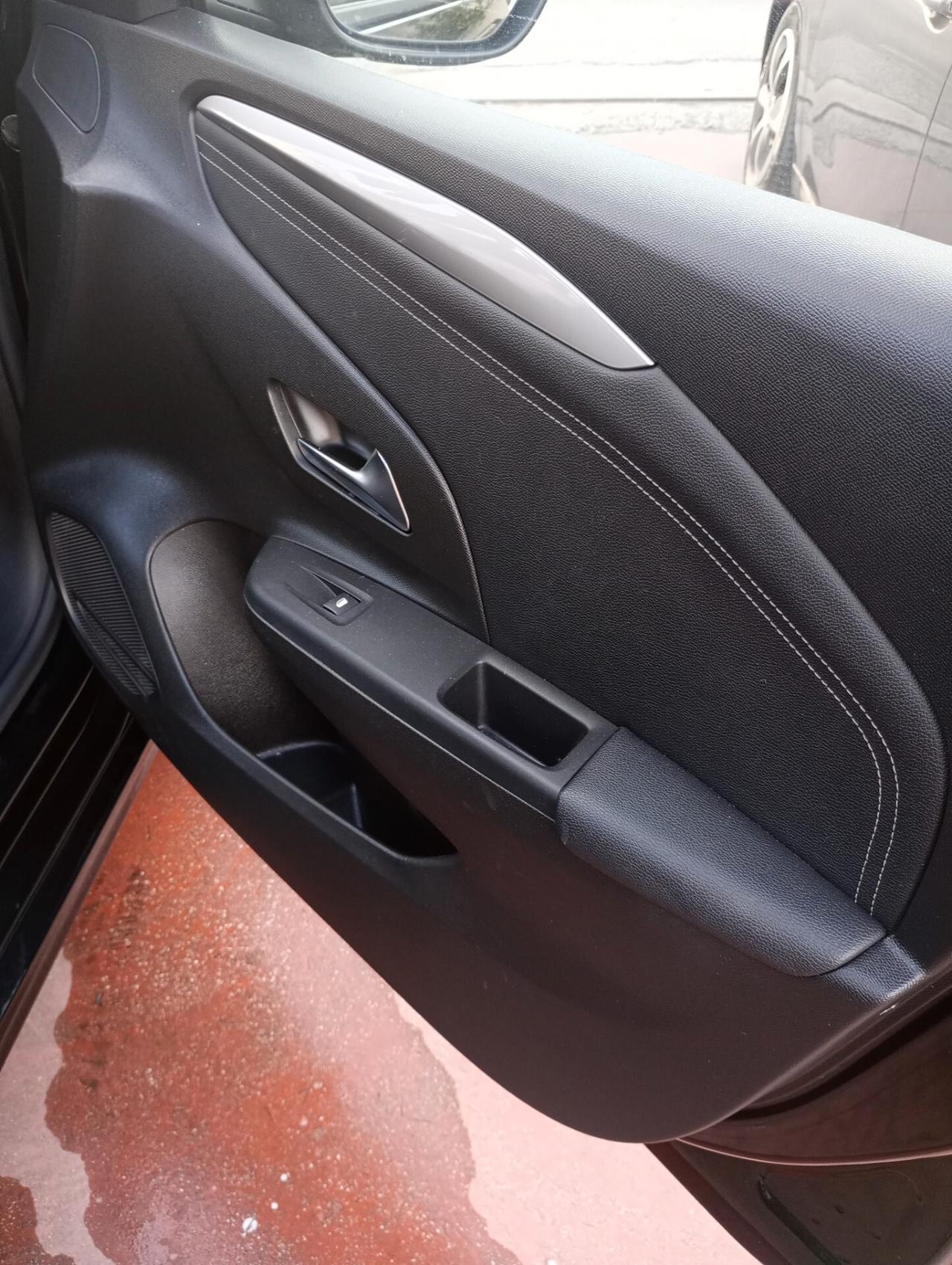 Opel Corsa 1.5 D 100 CV GS Line