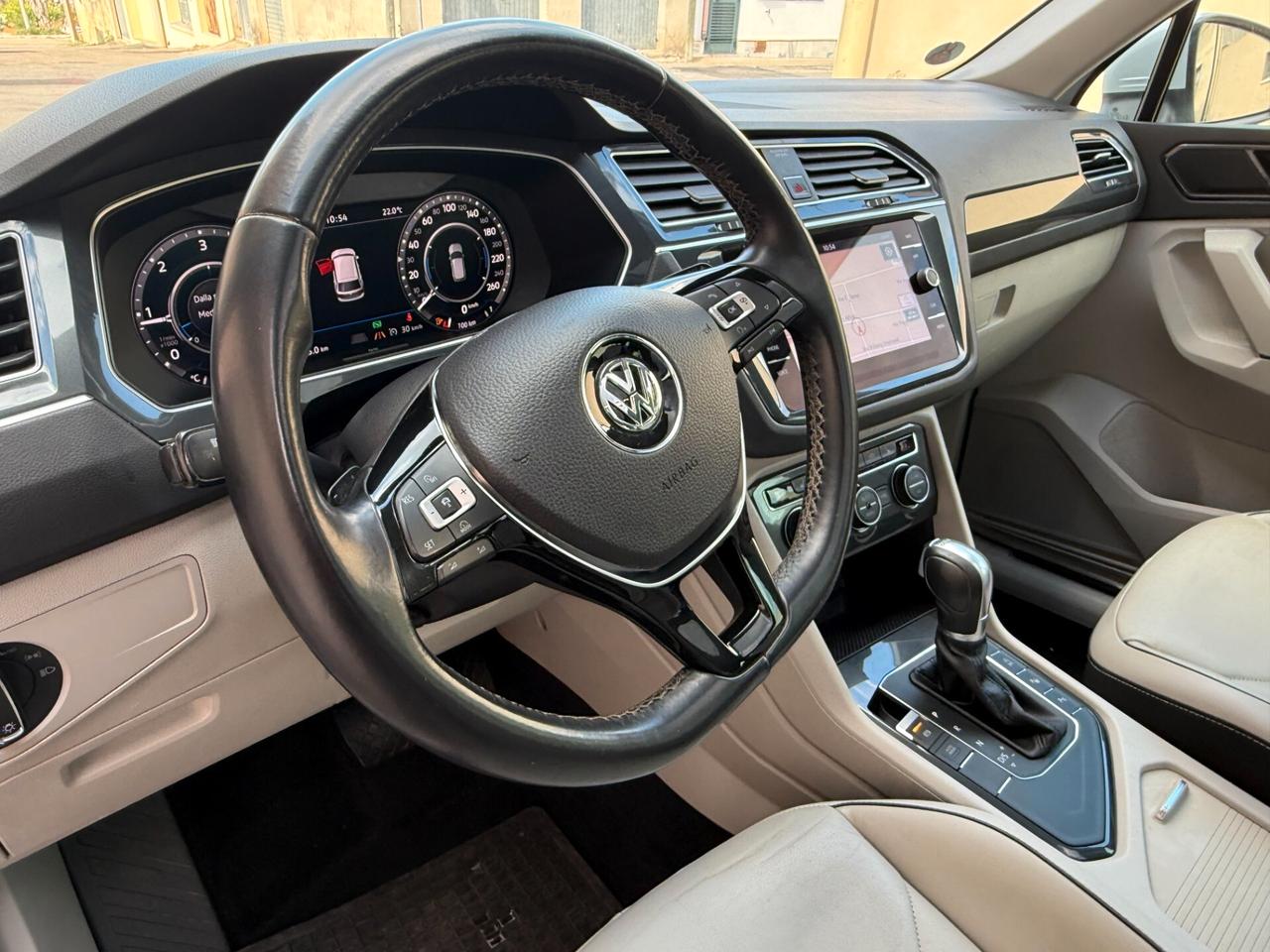 Volkswagen Tiguan 2.0 TDI SCR DSG Sport BlueMotion Technology