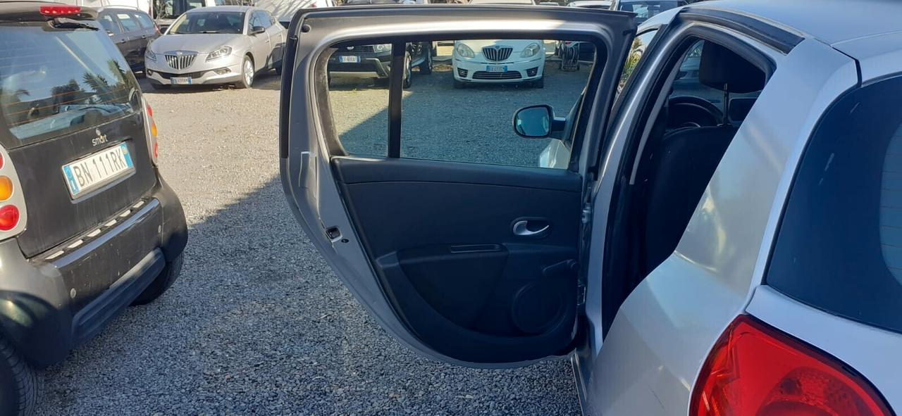 Renault Clio 2010 - 1.2 benzina Lb automobili