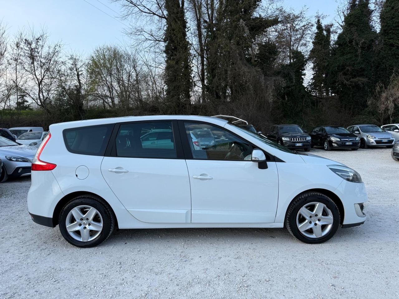 Renault Scenic Scénic 1.5 dCi 110CV UNICO 7
