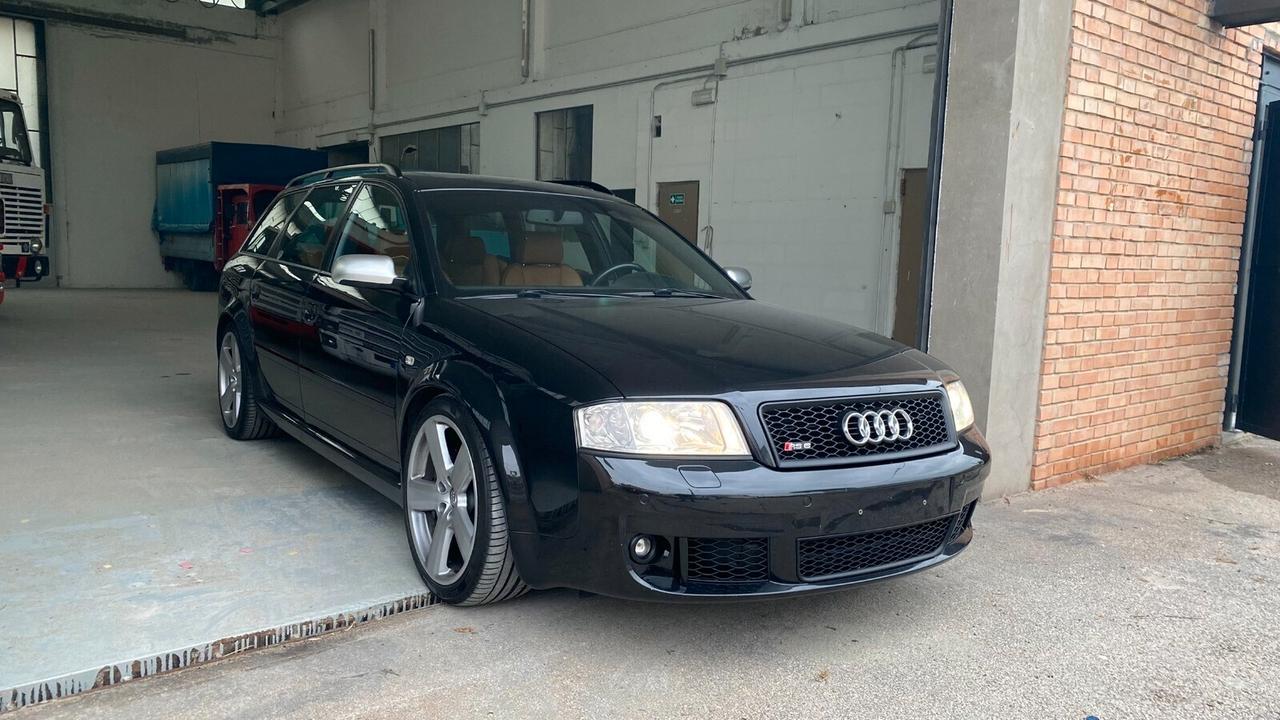 Audi A6 RS6 Plus