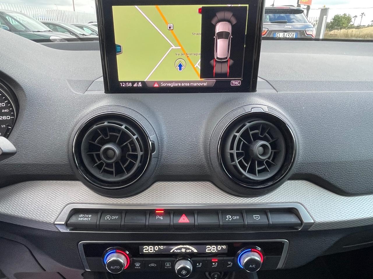 AUDI Q2 1.6 TDI 116 DESIGN MANUAL FULL LED MY18