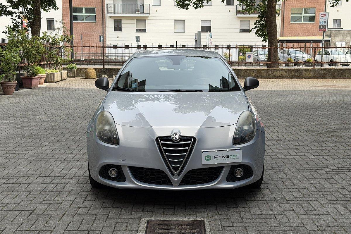 ALFA ROMEO Giulietta 1.6 JTDm-2 105 CV Distinctive
