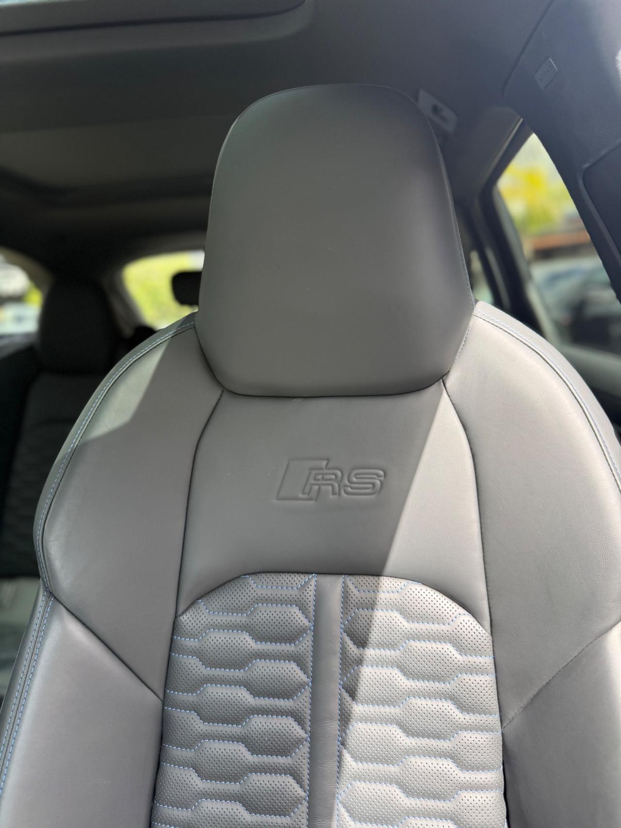 Audi RS6 R Avant 4.0 TFSI V8 quattro tiptronic Performance